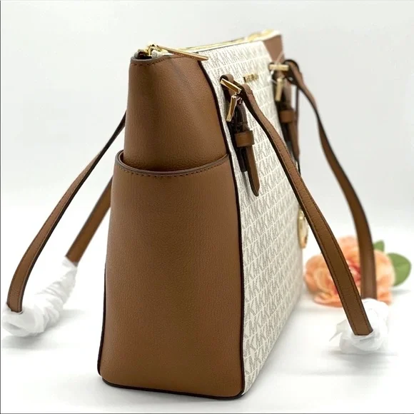 MICHAEL KORS CHARLOTTE LARGE TOP ZIP TOTE VANILLA - Picture 5 of 15